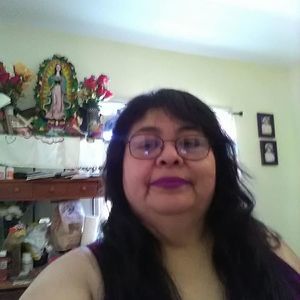 Meet your Posher, Rosaura